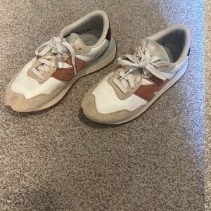 New Balance 237 Sea Salt Soft Copper Retro sneakers Womens Size 7.5